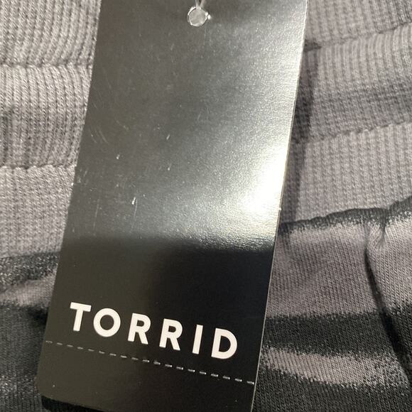 Torrid lovesick French terry tiger stripe grey pull on shorts - Picture 8 of 10